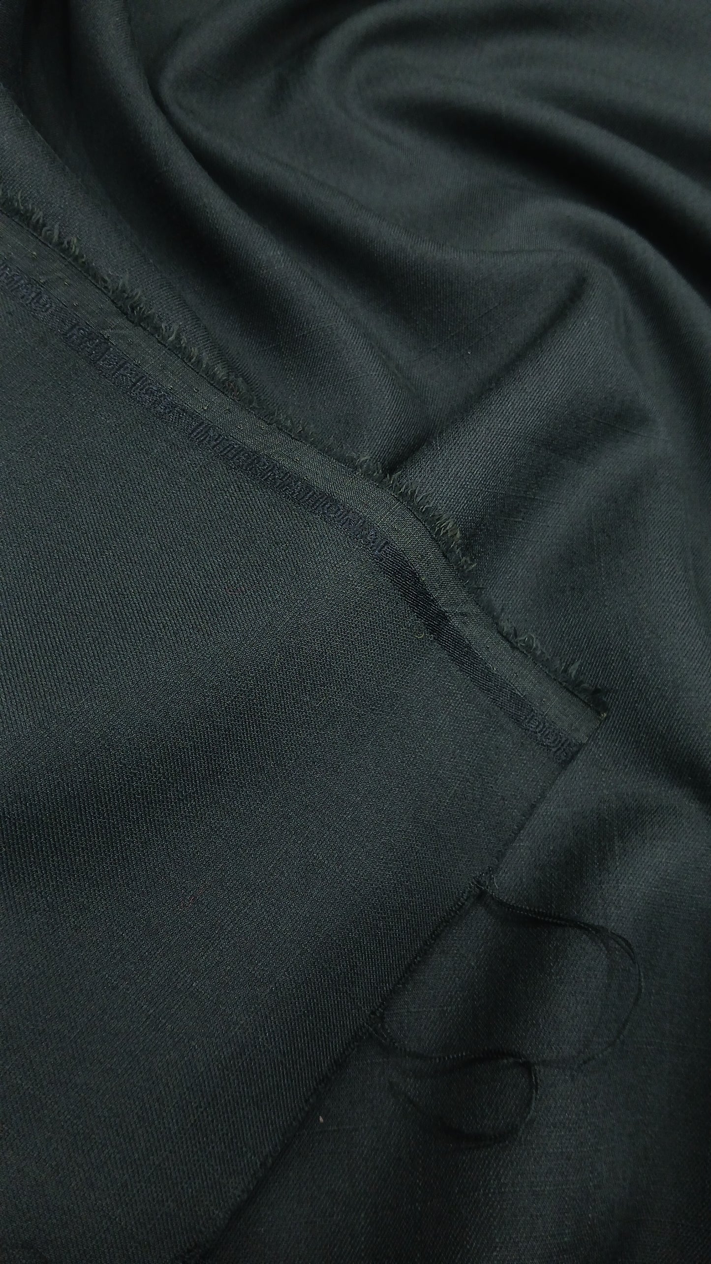 Premium Winter Suiting Fabric for Men – 4 Meter | Full Winter Season Collection Pakistan